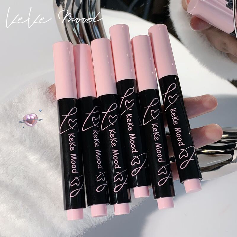 Kekemood Moisturizing Glossy Lipstick Press-On Lip Gloss Moisturizes Pouty Lips, Enhances Complexion, Affordable Lip Gloss with a Watery Shine