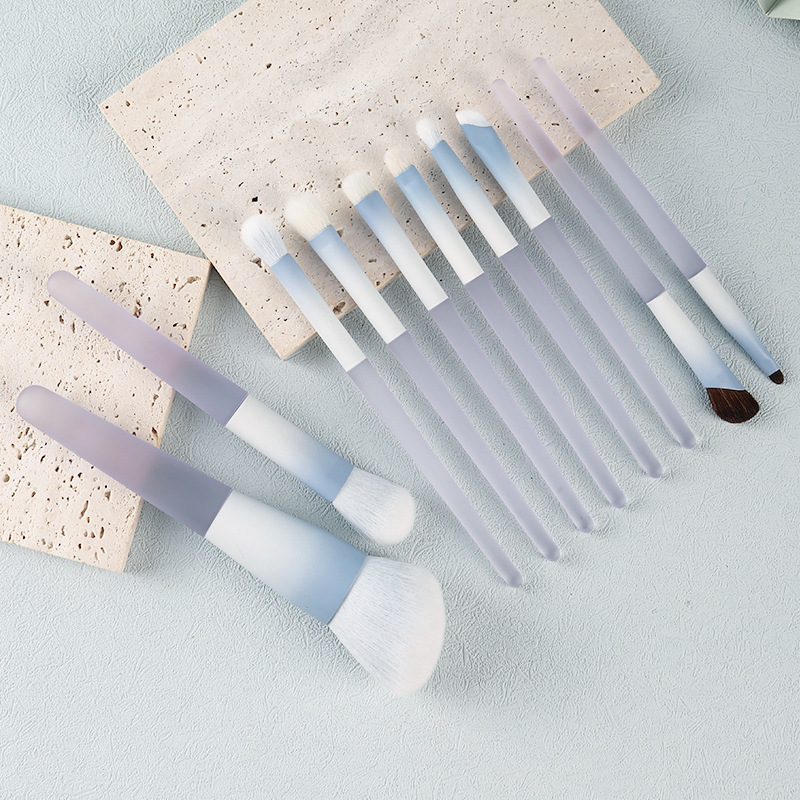 Chen Yuan Yuan lo mismo 10 conjuntos de cepillo de maquillaje blush cepillo de sombra de ojos cepillo de sombra de nariz cepillo de maquillaje un conjunto completo