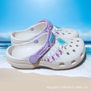 Cross star ice love hole shoes girls big children wear sand baotou slippers sandals beach shoes wholesale