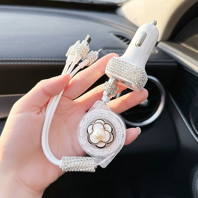 Three-In-One Mobile Phone Data Cable — Mobil şarj cihazları - white-camellia-charging-cable-car-charger