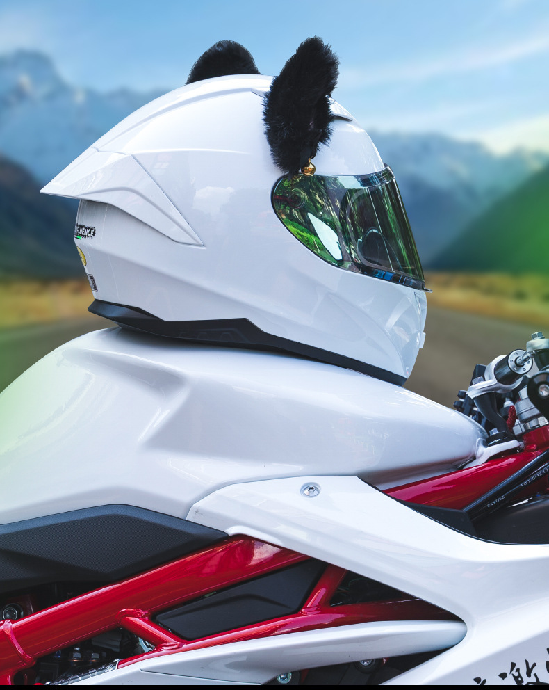 3C Certified Motorcycle Helmets for Men and Women in Summer Retro Motorcycle Cute Full-Face Helmets for Couples Cat Ear Safety Helmets