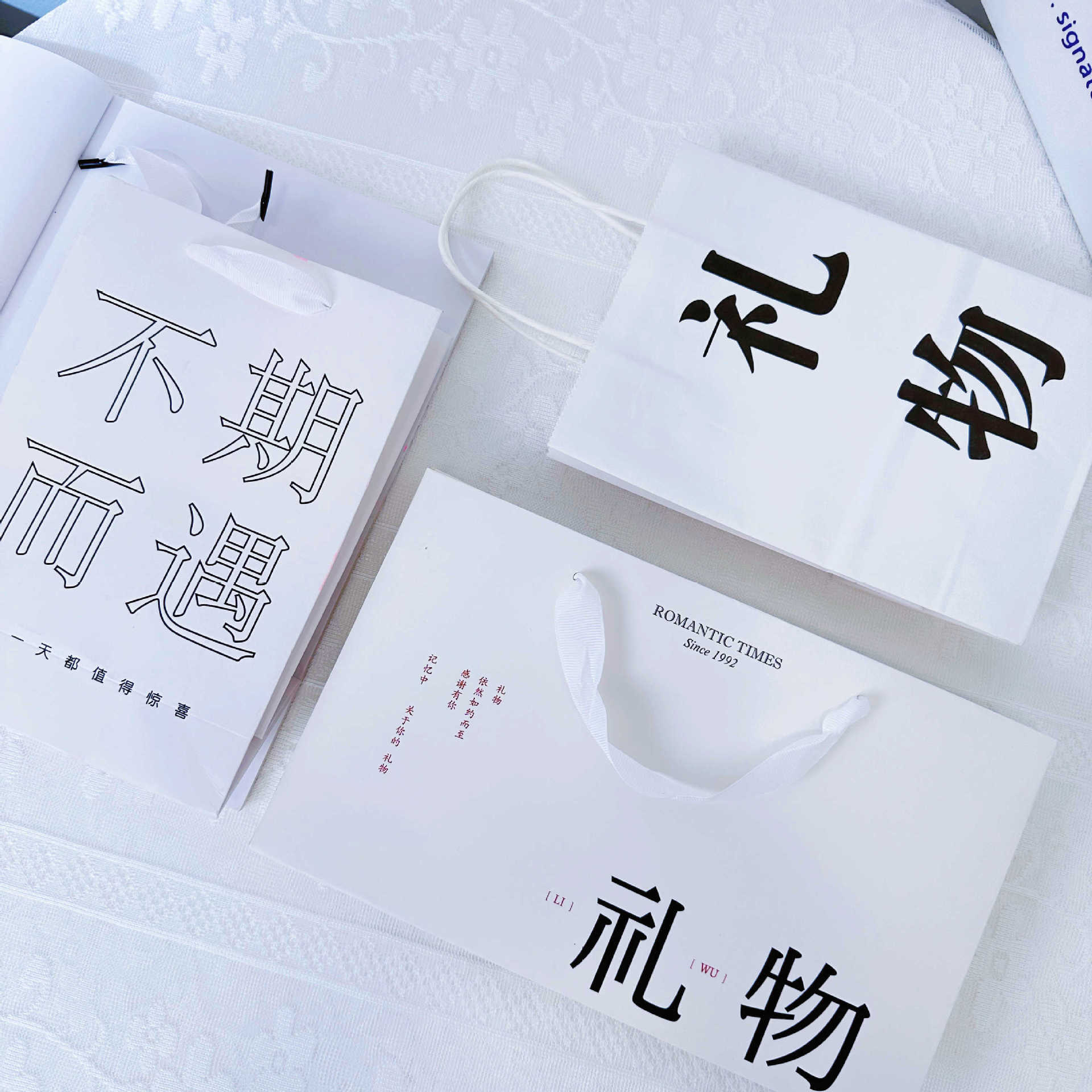 工厂直销批发牛皮纸袋子购物袋子伴手礼袋子礼物外卖专用打包袋子