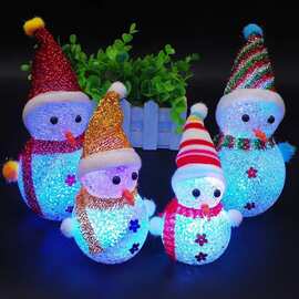 七彩发光小雪人圣诞节装饰礼物LED苹果水晶圣诞树新年小夜灯玩具