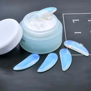 ���ƻ��y�׶���һ��Ȼˮ�����y����ʯ�沿��ĦС�׌���������˪��