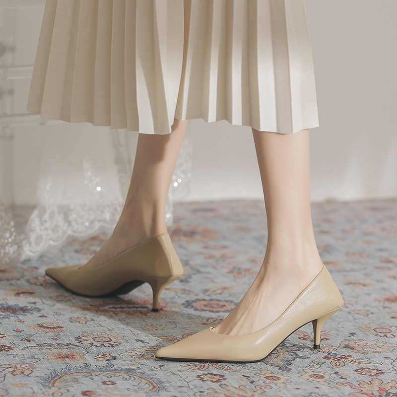 High Heels for Women 2025 Early Spring New Candy Color Stiletto Pointed Toe Medium Heel Flats Design Sense of Design Commuter Women's Shoes