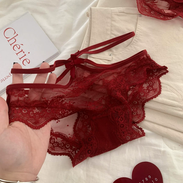 852#red
