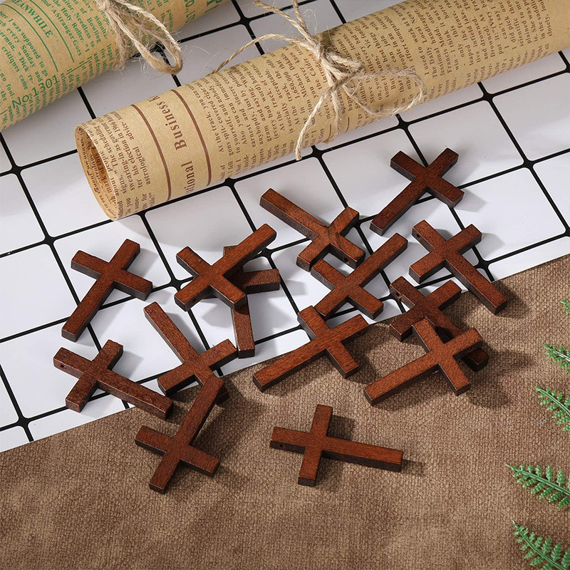 Crossmy amerikanischer Stil schwarze Walnuss durchlöcherte Holzkreuz Holzstück Herz Encourageme.