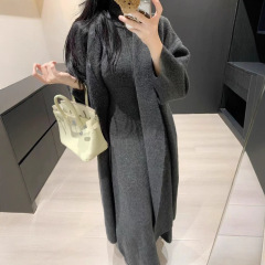 时尚气质高级感针织套装女秋冬新款半高领背心连衣裙+开衫两件套