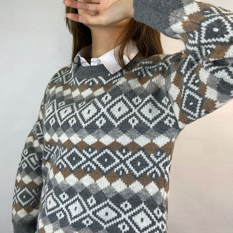 retro long-sleeve