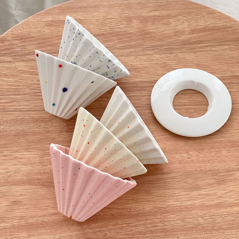 Coffee filter cup hand-made origami coffee filter ceramic holder ceramic funnel folding cup coffee filter cup Coffee filter cup hand-made origami coffee filter ceramic holder ceramic funnel folding cup coffee filter cup