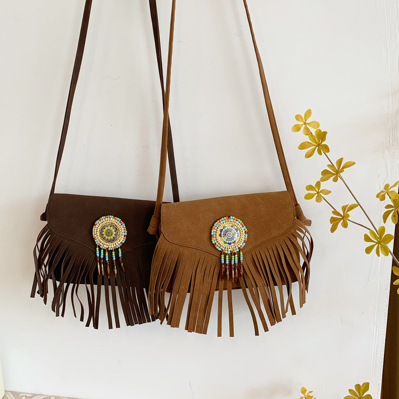 American Imitation Deerskin Tassel Bag for Women 2025 New Trendy Maillard Western Saddle Bag Versatile Ins Crossbody Bag