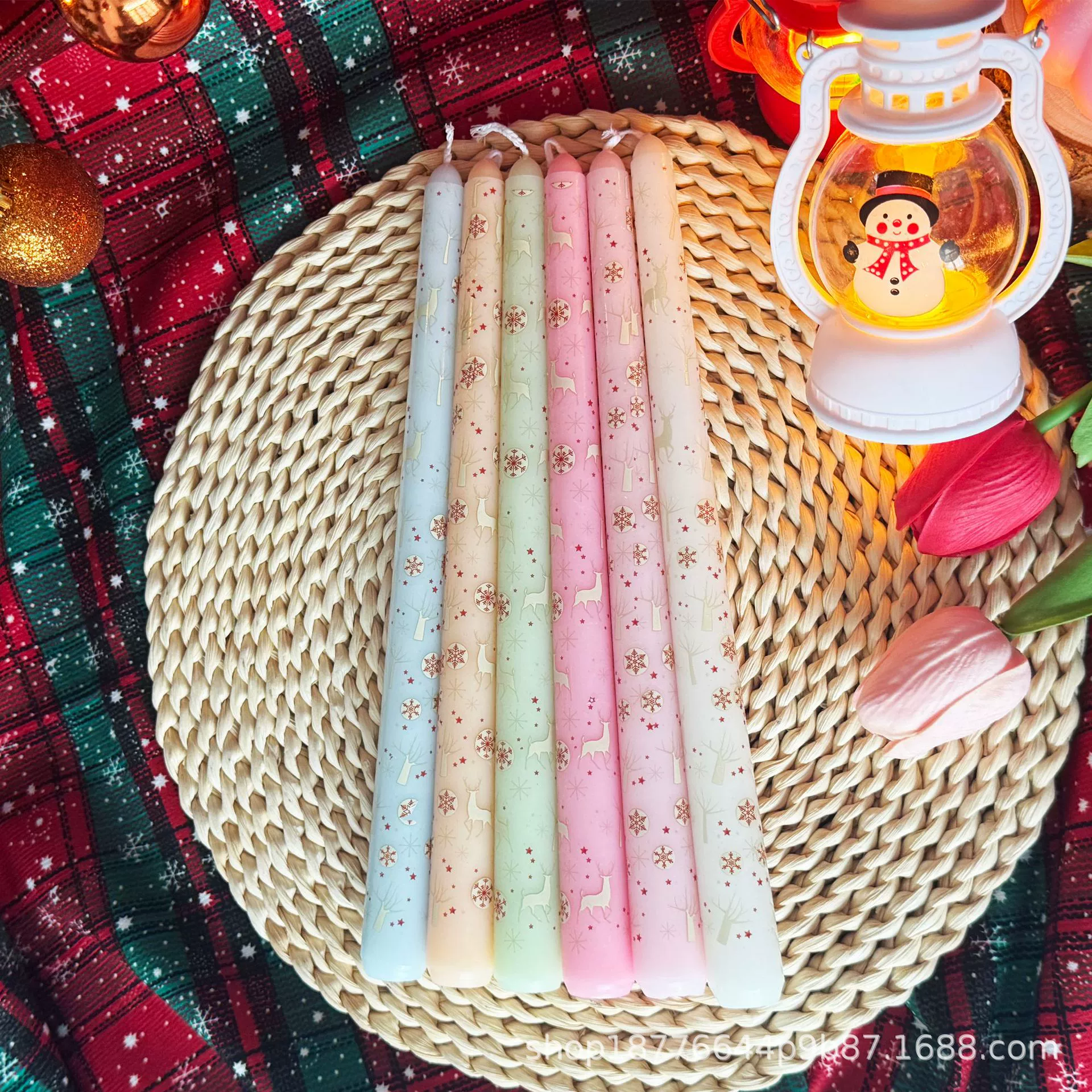 Christmas candle, with snowflakes