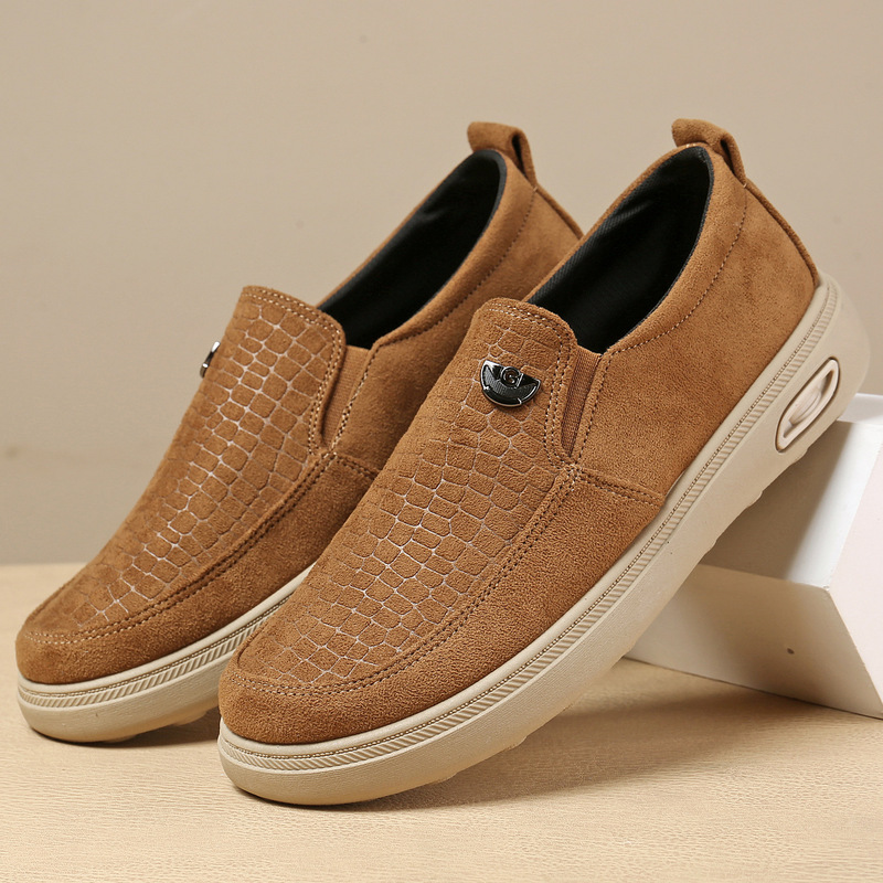 Casual slip-on wide-fit canvas shoes for men, new style lazy shoes, soft-soled comfortable versatile loafers Casual slip-on wide-fit canvas shoes for men, new style lazy shoes, soft-soled comfortable versatile loafers