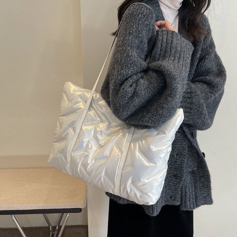 Bolsos para mujer 2024 nueva moda otoño e invierno bolso de hombro de gran capacidad bolso de mano de todo fósforo de moda bolso de viaje