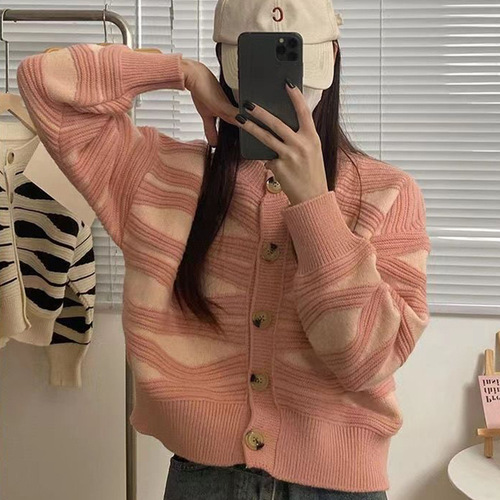 Sweet Retro Striped Knit Cardigan for Spring and Autumn, Round Neck Top for Women, Petite Short-Sleeve Cardigan