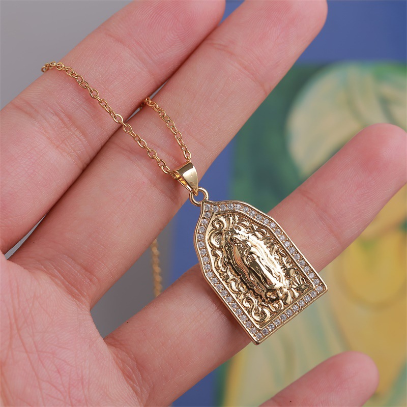 European And American Trend Copper Inlaid Zirconium Virgin Mary Necklace Female Creative Unique And Exquisite Real Gold Plating Religion Pendant display picture 3