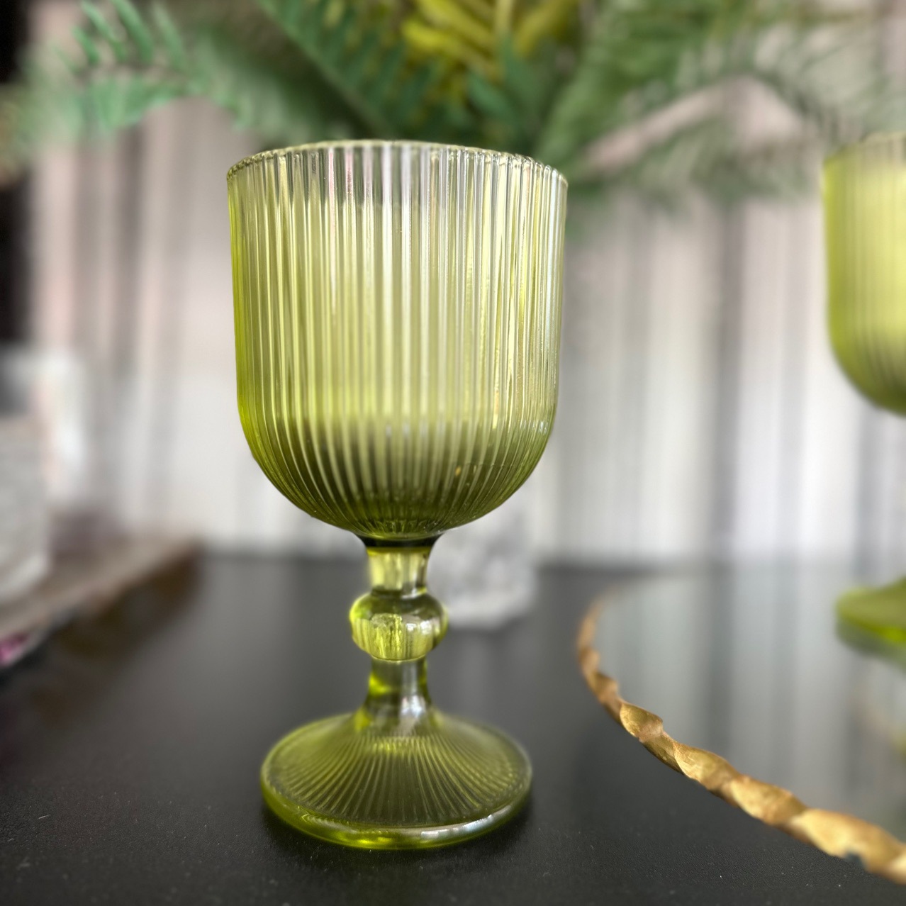 Vintage vidrio de colores tazas de vino vertical taza de jugo taza de helado taza de restaurante ruso decoración de mesa de boda francesa