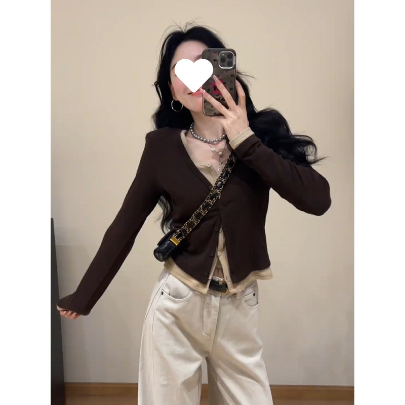 【2613人コレクション】独特で美しいカレー色のvネックの偽の2つの底のtシャツの女性の秋冬はとてもきれいです。|undefined