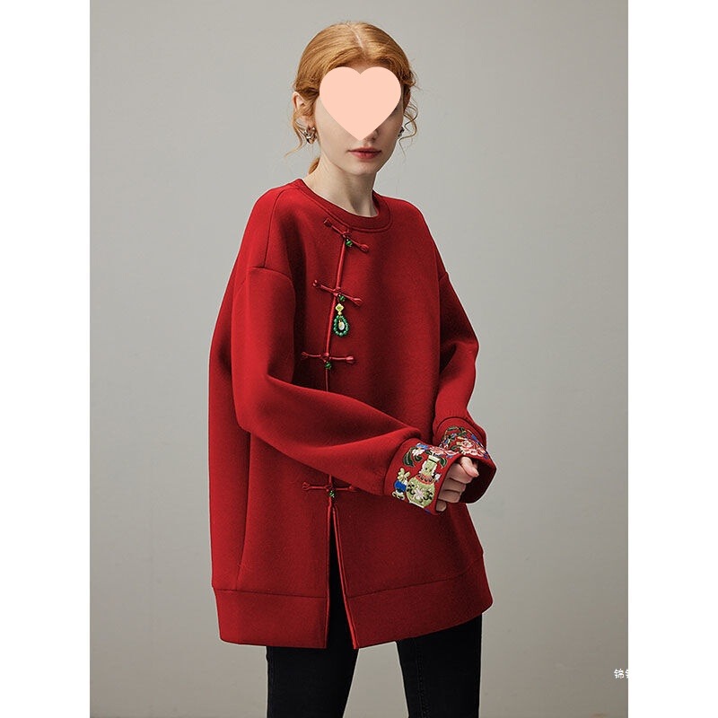 New Chinese Style Red Slit Sweatshirt Women's 2025 Autumn and Winter New Style Chinese Style Embroidered Top Socks Pair of Plush