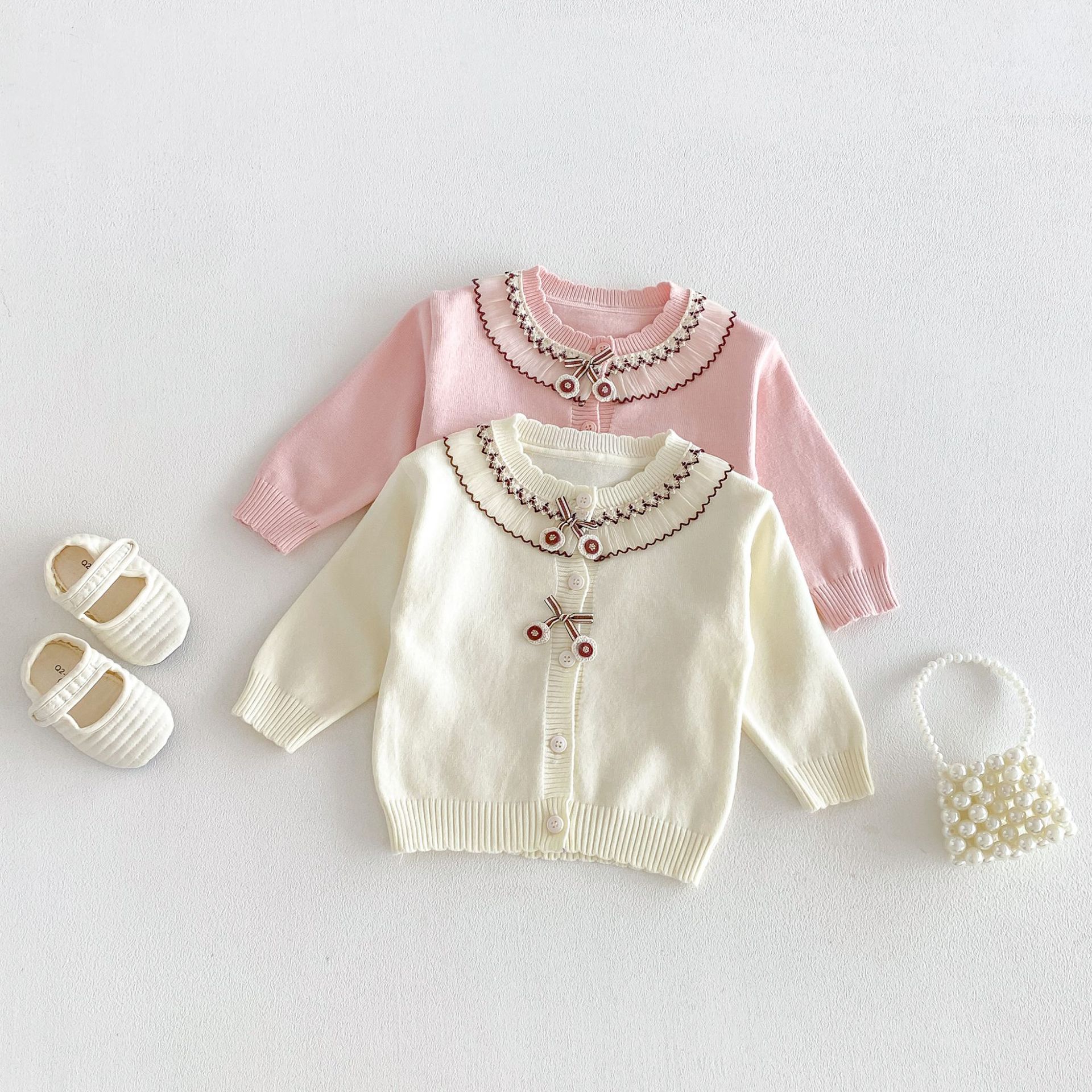 2026新款童装花边领针织衫韩风女宝宝保暖毛衣幼婴儿樱桃小外套