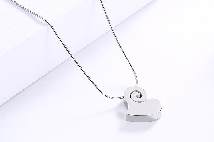 fashion stainless steel heart-shaped necklace earrings set wholesale Nihaojewelry