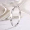 Серебристый, косая инкрустация