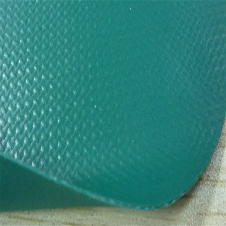 0.5mm绿色普通环保一面雾面一面亮面pvc夹网布防水包袋面料