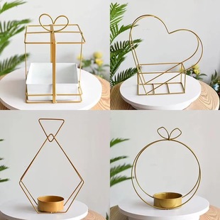 Metal Wrought Iron Geometric Flower Vessels Floral Bucket for Flower-arranging Square Round Cake Love Hand-held Flower Basket Eternal Flower Gift
