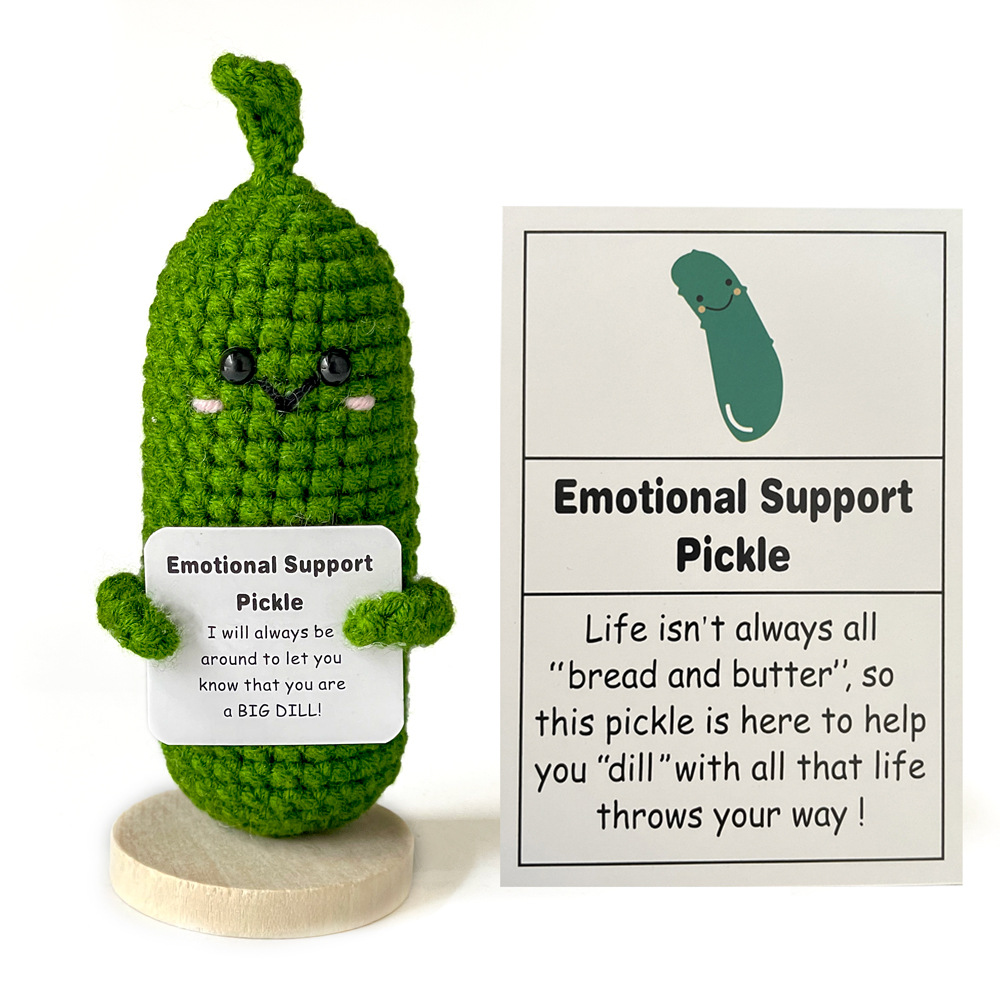 Amazon transfronterizo nuevo lindo energía positiva emocional pepino pepinillo muñeca hecha a mano de punto regalo creativo en stock