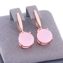 �羳���N12mm�A�ν���r�ж��hŮõ���������|�׺κ��s������l