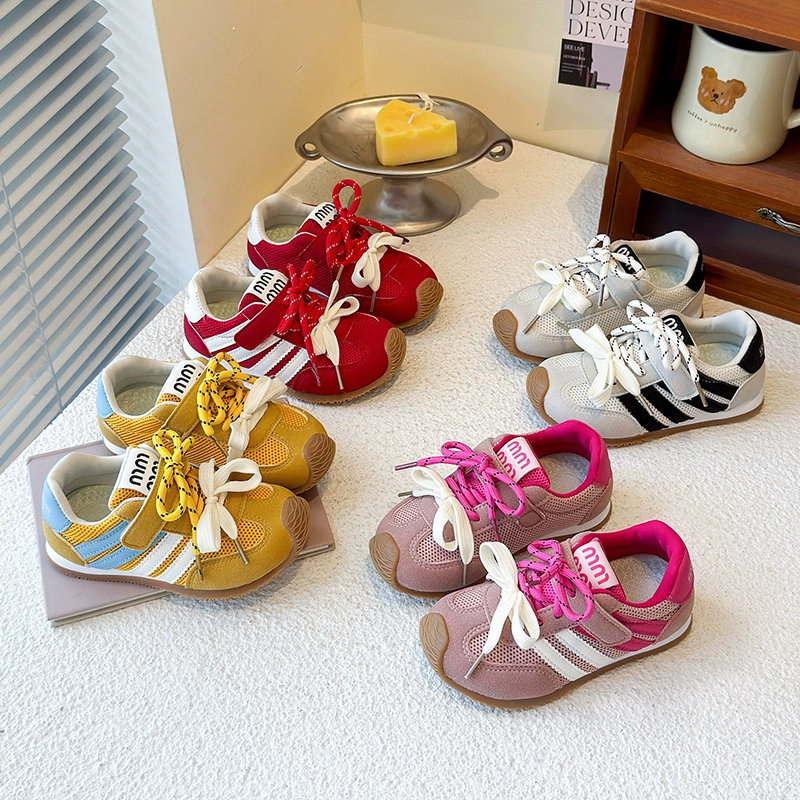 Детская моральная обувь для тренировок 2025 весна-лето новые повседневные дышащие спортивные кроссовки для мальчиков нескользящие износостойкие кроссовки для девочек