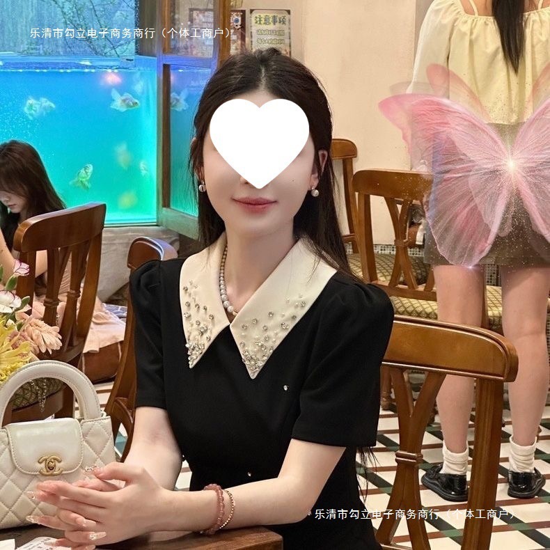 法式黑色带钻赫本风收腰显瘦连衣裙2025年春夏季新款重工小黑裙|undefined