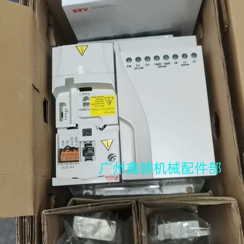 Abb Frequency Converter Acs355-03E-02A4-4 Spot Supply Consultation Negotiation Free Shipping