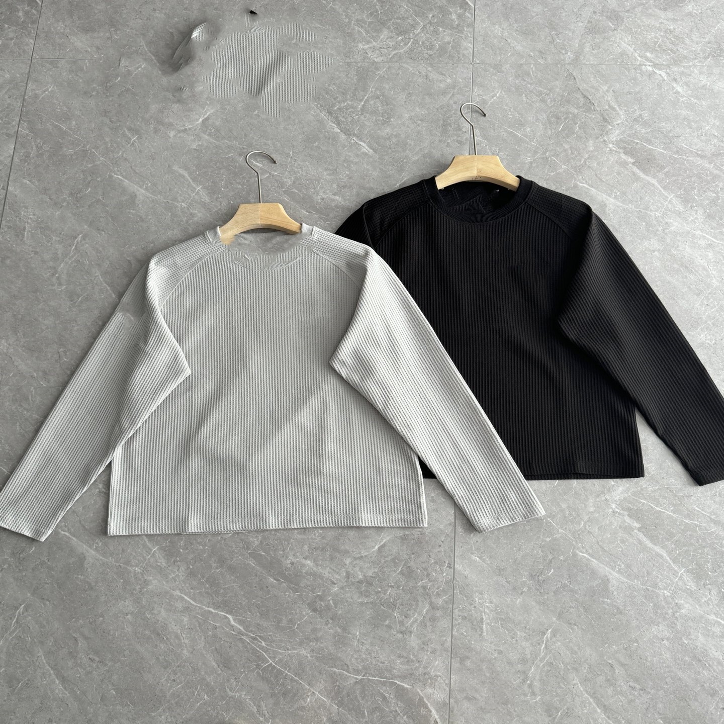 70285 New Hooded Sweatshirt