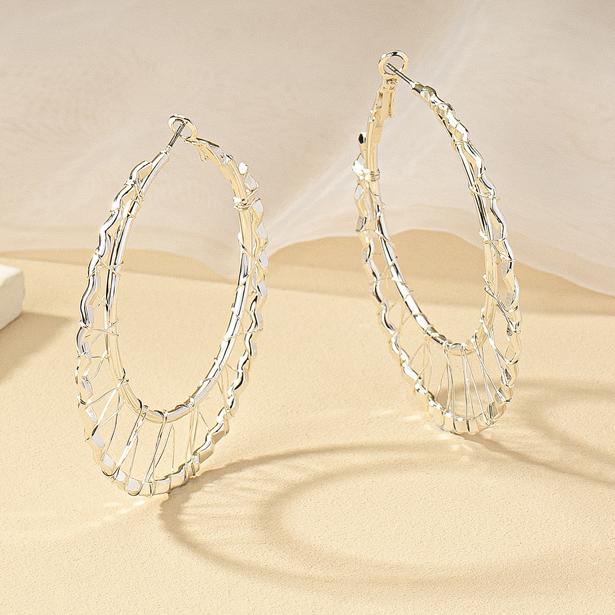 20g Weight Earrings Classification 1 Pair Quantity 1 Pair Retro Modern Style Geometric Plating Alloy Earrings