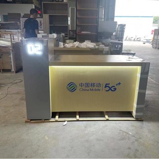China Mobile Service Counter Wall-Mounted Tv and Telecommunications Combination Display Cabinet Dimensions for Actual Wall Hanging Display