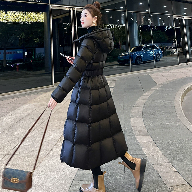 Женский длинный пуховик, зима 2025 года, новый стильный пояс для похудения, теплый утолщенный 90, белый утиный пуховик