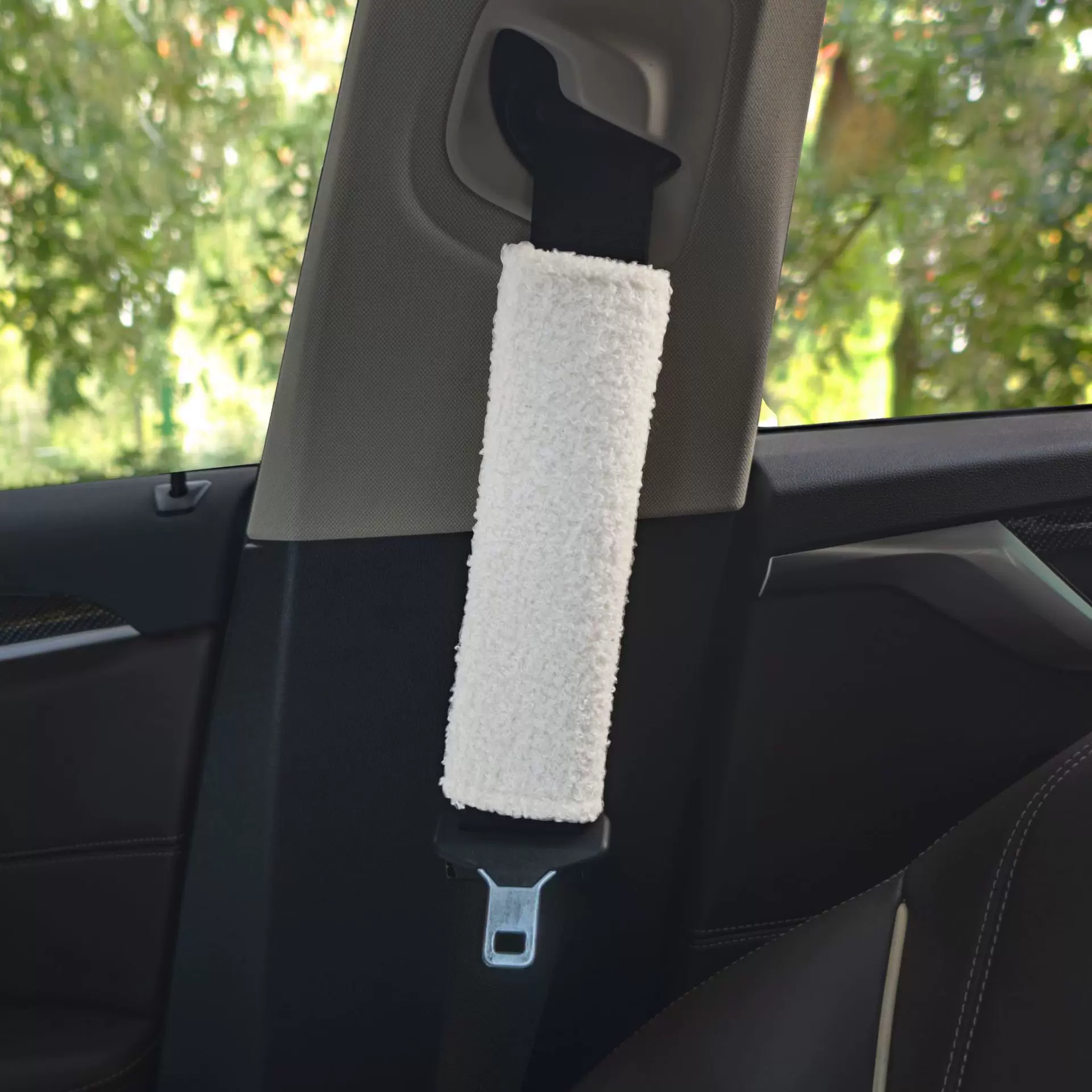 羊羔绒汽车安全带护肩套毛绒女生可爱卡通加长四季安全带保护套