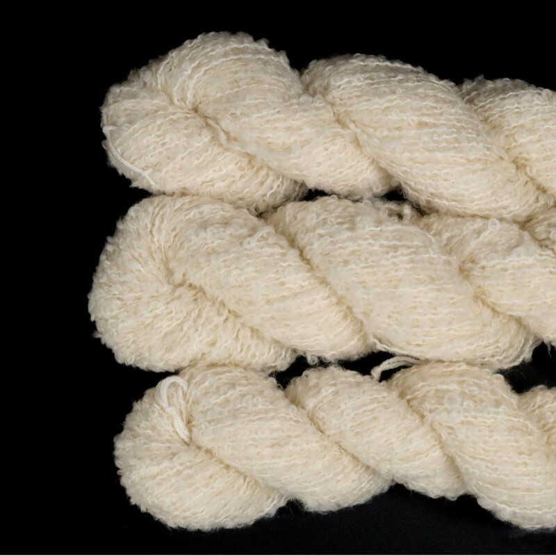 Cloud Wing a Cashmere Wool Silk Looped Hand-Dyed Yarn White Base Yarn Special Yarn Base Hand-Dyed Yarn Material