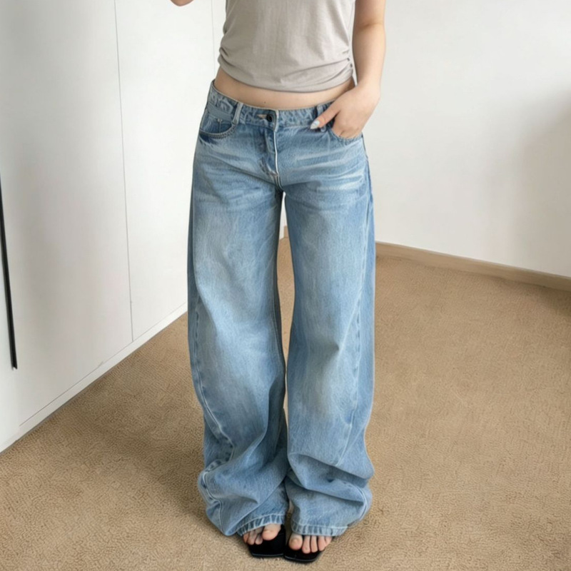American-Style Low-Waist Curved Blade-Shaped Denim Pants for Women, New Spring/Summer Style, Casual Pants with a Stylish Silhouette and Stacked Cuffs American-Style Low-Waist Curved Blade-Shaped Denim Pants for Women, New Spring/Summer Style, Casual Pants with a Stylish Silhouette and Stacked Cuffs