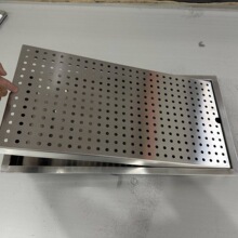 304不锈钢沥水盘沥油奶茶店接水盘网孔盘滴酒盘炸串鱿鱼摆盘