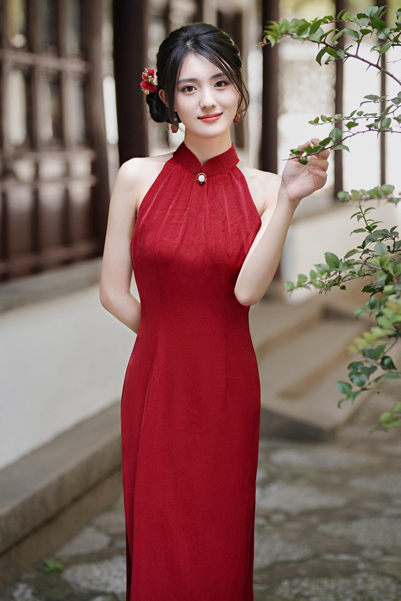 3336 red sleeveless
