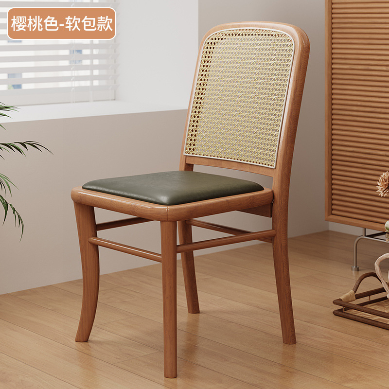Silla de comedor americana de estilo medio, silla de hogar de madera maciza de color cereza retro, silla de ocio de balcón de ratán 2024 nuevo