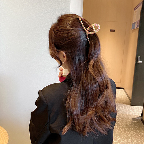 Korean ins metal retro Internet celebrity chain grabber elegant temperament hairpin on the back of the head girl shark clip hairpin