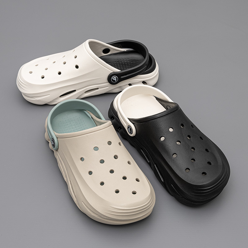 2024 verano nuevo gran tamaño agujero zapatos de playa para hombres cabeza de bolso grueso hueco dos zapatillas frías al por mayor