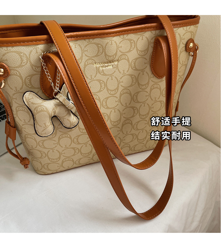 Korean high-end, versatile and retro single-shoulder commuter bag for women, new summer 2025 large-capacity fashionable tote bag Item Picture