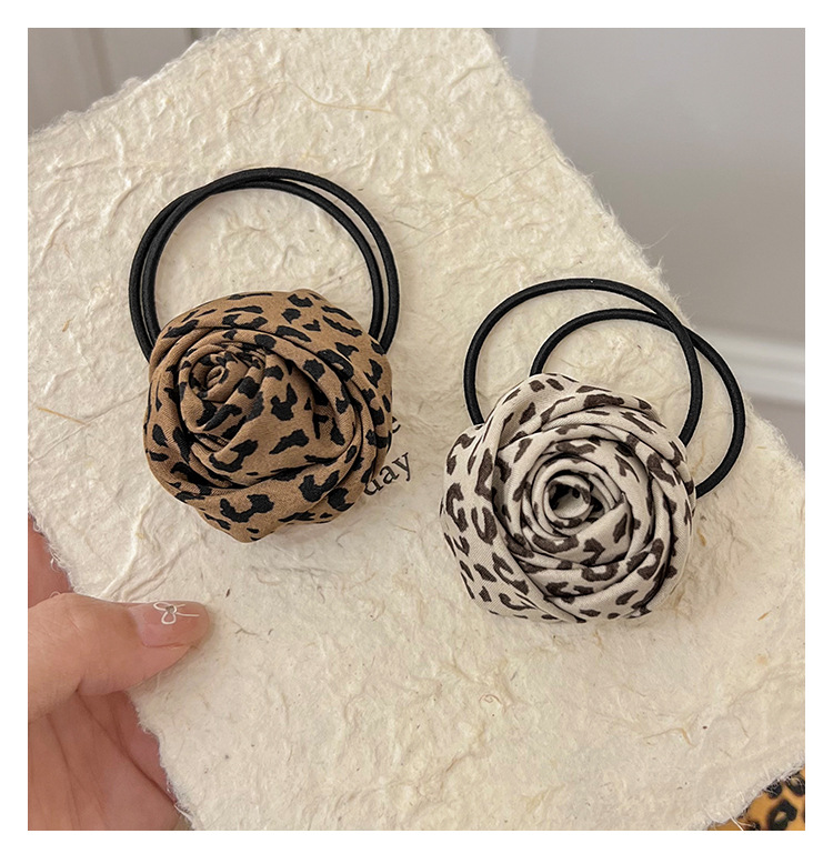 20g Weight Hair Tie Hair Accessories Type 1 Piece Quantity Holiday, Daily Occasion Cloth Material Leopard Pattern All Seasons Season Women's Gender Streetwear Style Streetwear Women's Leopard Cloth Hair Tie 6