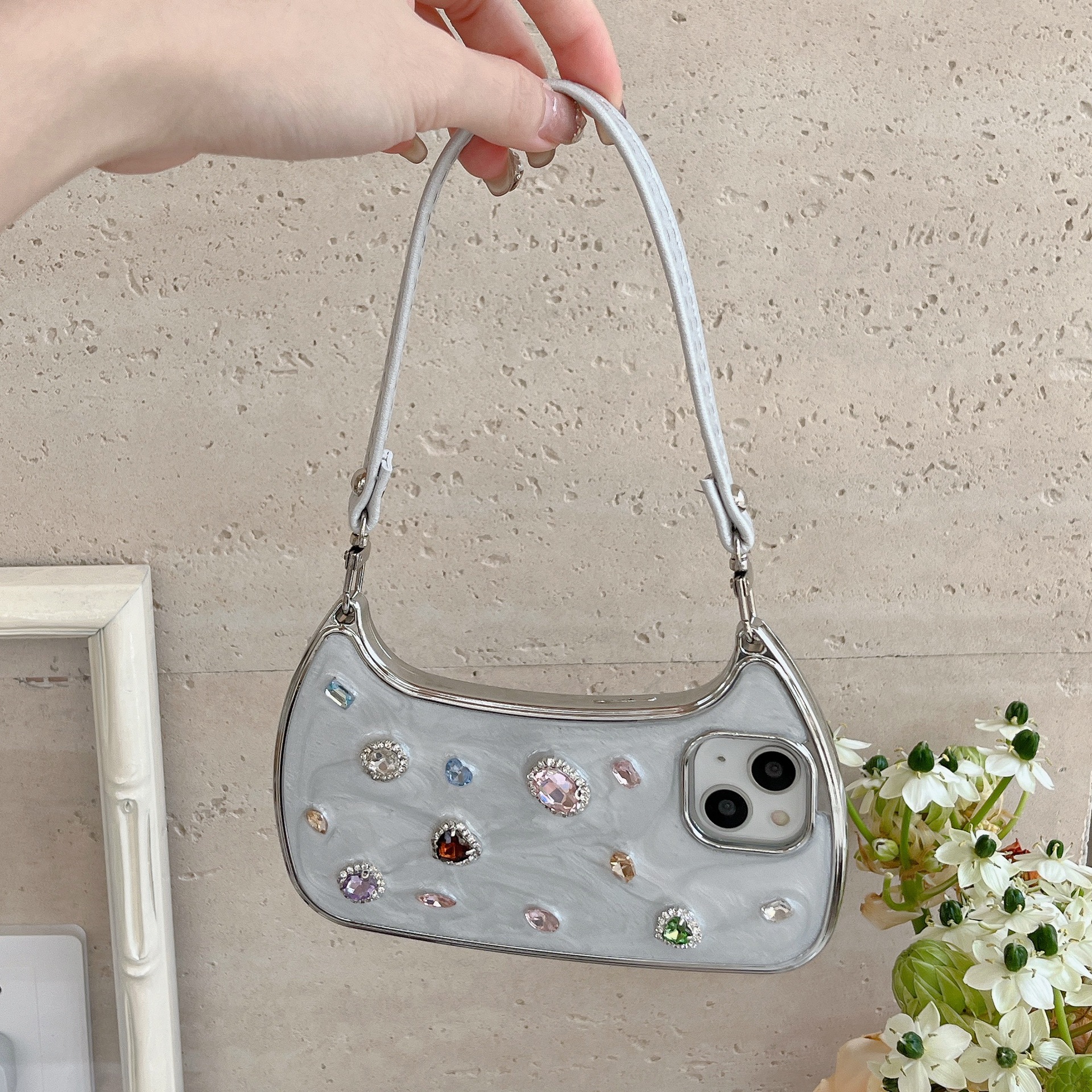 Diamante de piedra preciosa tridimensional galvanizado para iPhone 15ProMax bolso de la caja del teléfono móvil 13 lujo ligero 14 mujer 12 mensajero 15