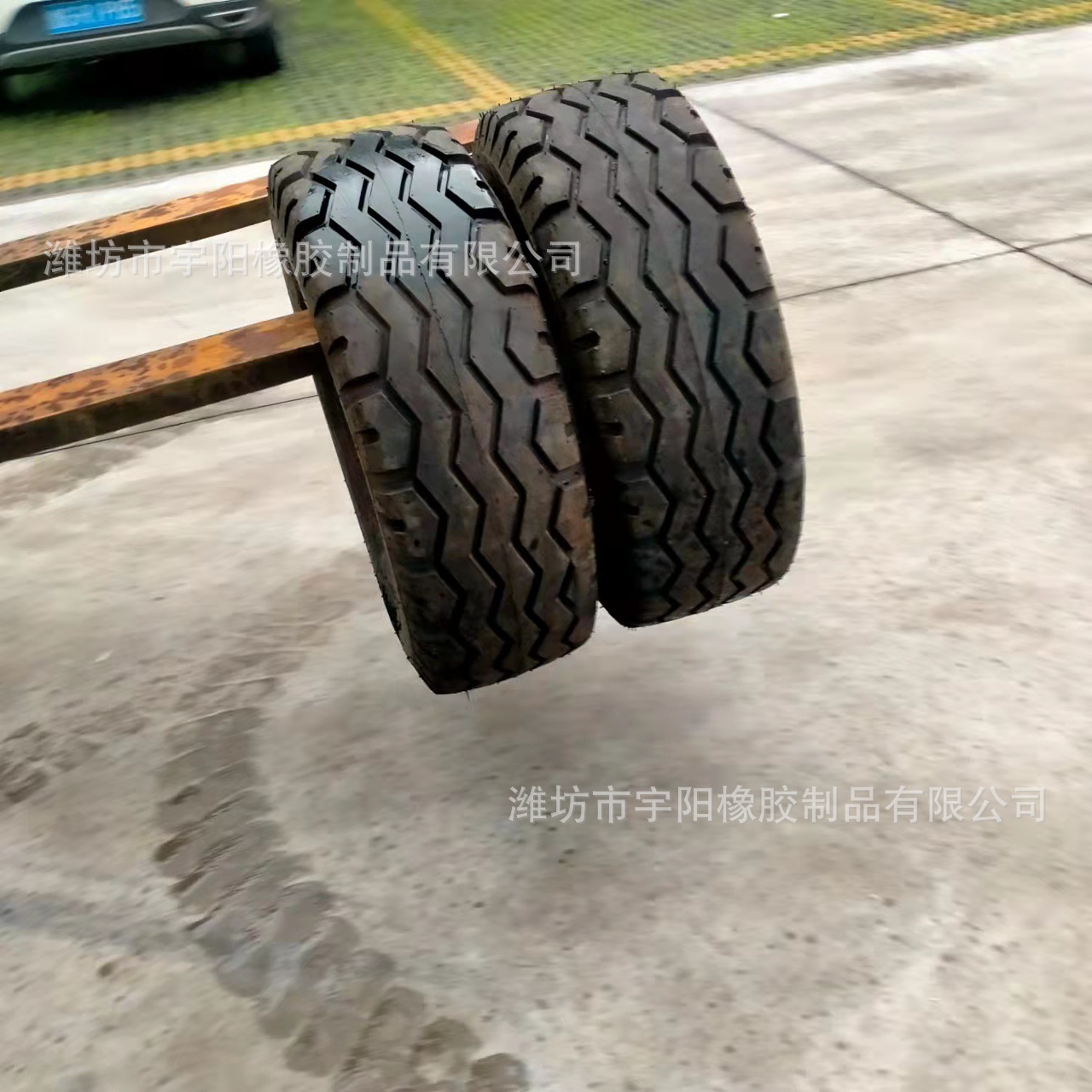 混曲工程轮胎 联合打捆机轮胎12.5/80-15.3