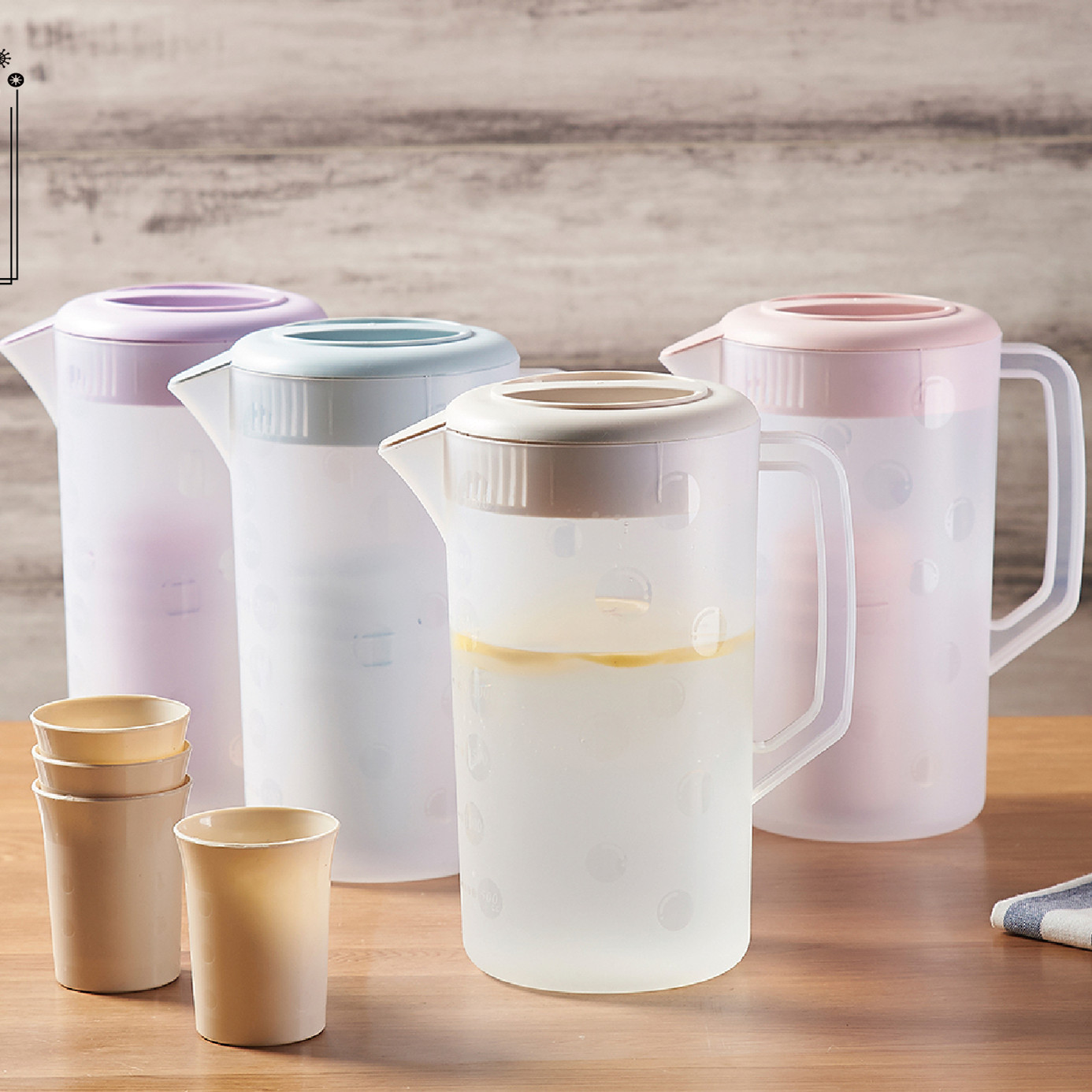 Taza de agua fría de plástico de capacidad múltiple, taza de agua fría resistente al calor, taza de agua fría doméstica de gran capacidad con logotipo imprimible